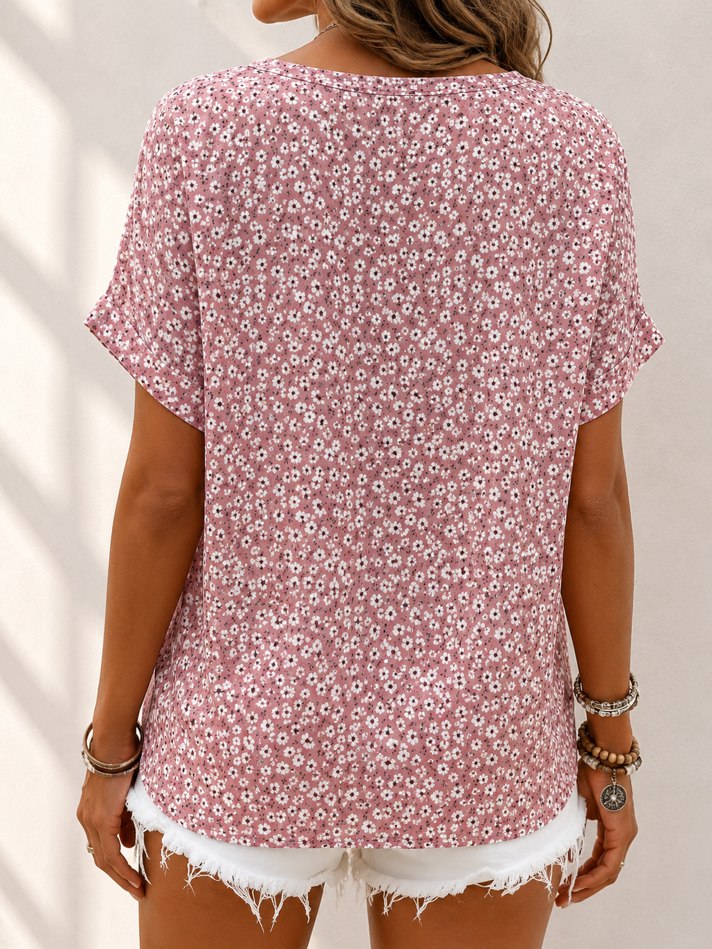 Verna - Elegant Floral Blouse