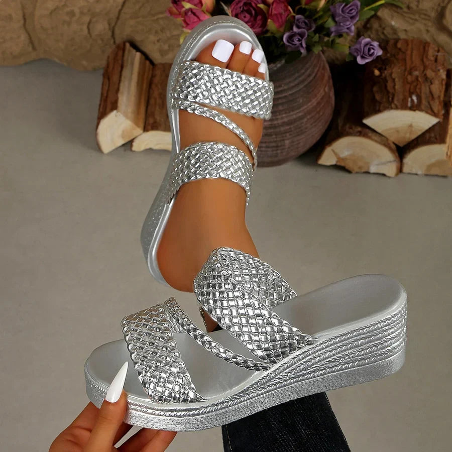 Kalwina - Comfortable Platform Sandal