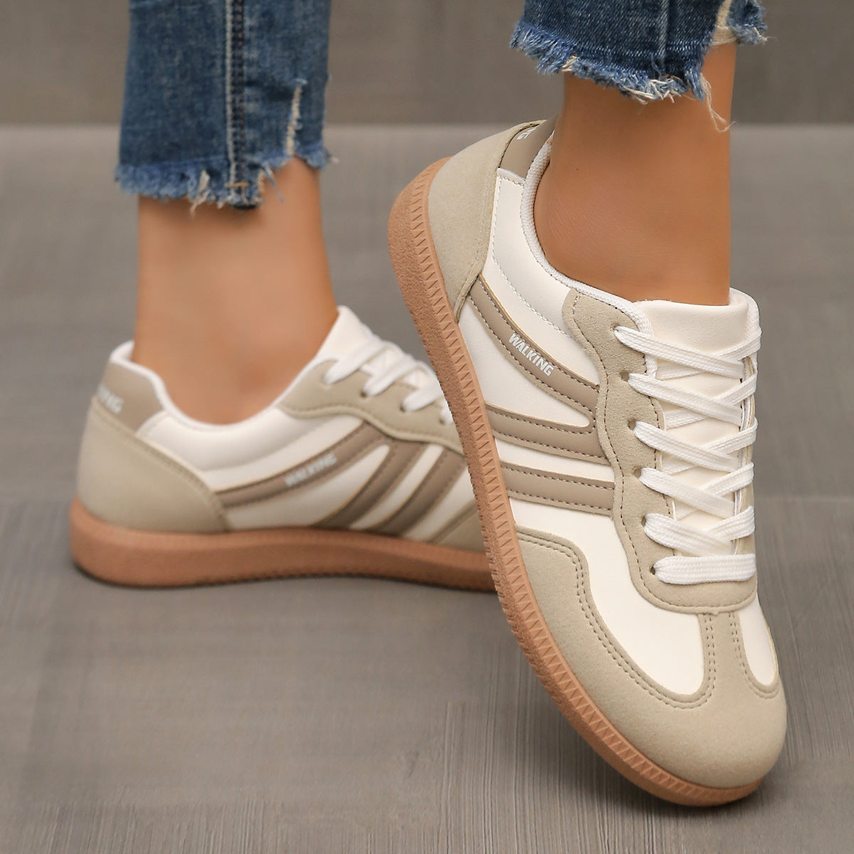 Delara | Orthopaedic Trainers