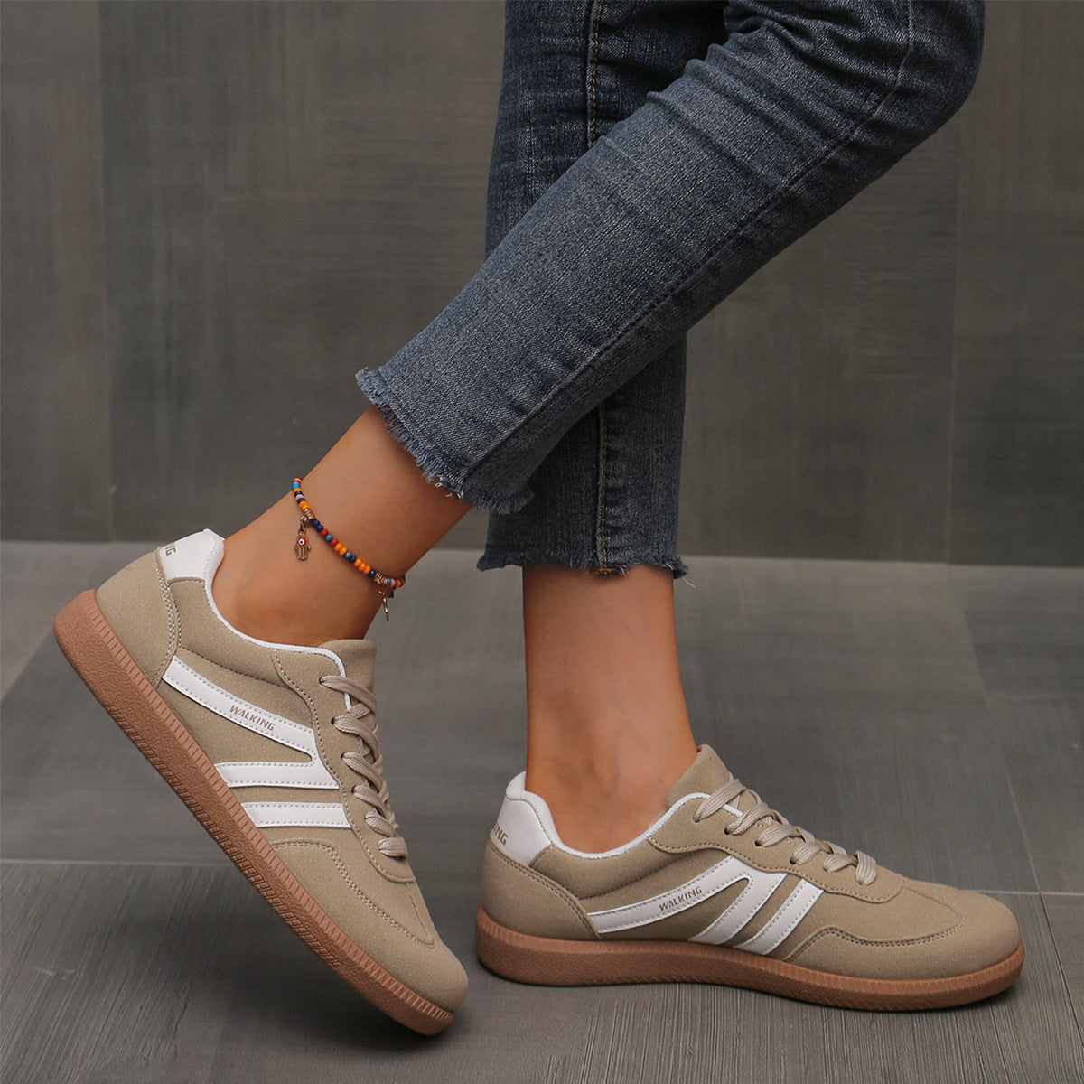 Delara | Orthopaedic Trainers