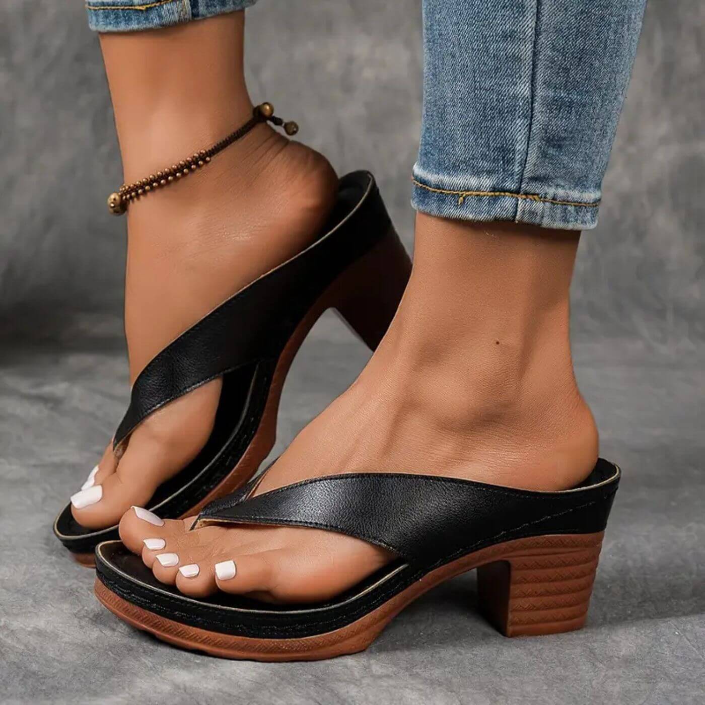 Samantha™| Comfortable Low Heel Flip Flop Sandals