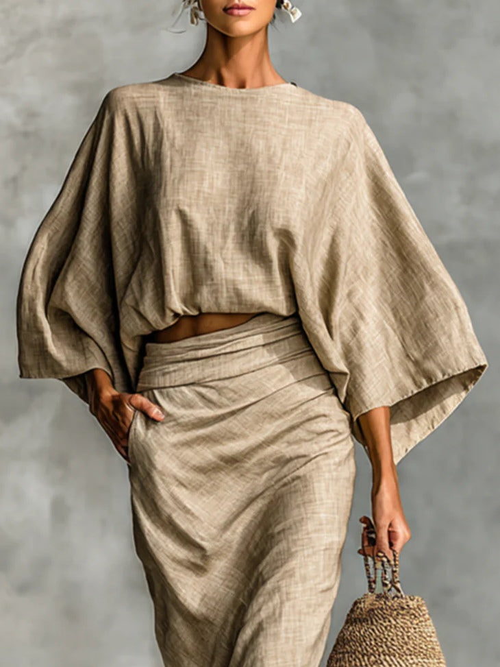 Julia™ | 2-piece set with skirt