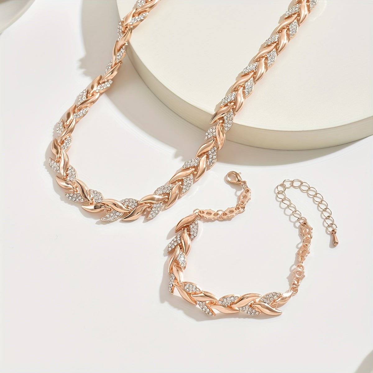 Paislee | Handmade Fish Tail Necklace