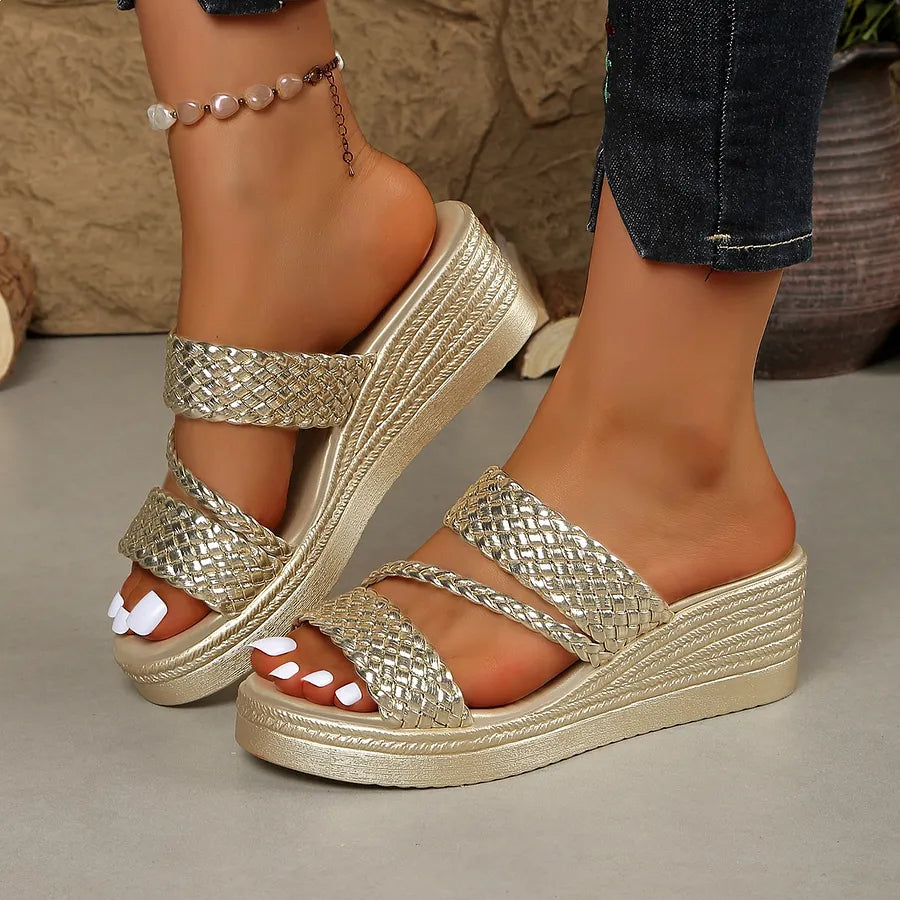 Kalwina - Comfortable Platform Sandal